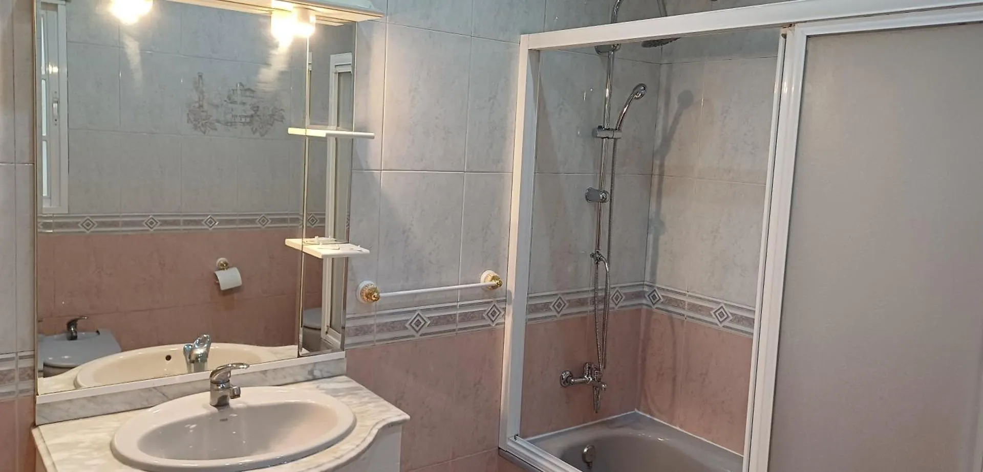 Apartamento Piso En Arenas De Velez Málaga