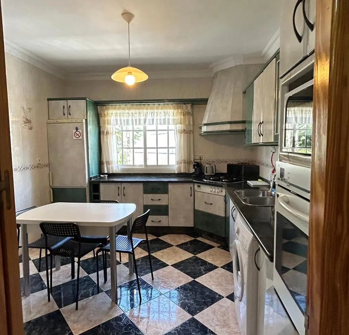 Apartamento Piso En Arenas De Velez Málaga
