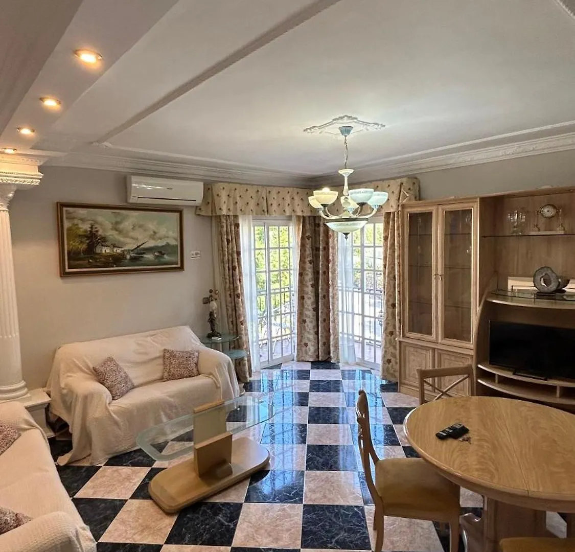 Apartamento Piso En Arenas De Velez Málaga