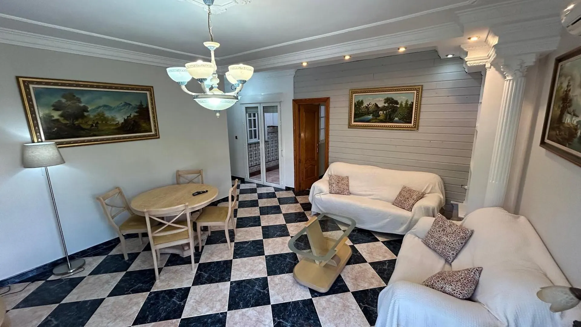 Apartamento Piso En Arenas De Velez Málaga