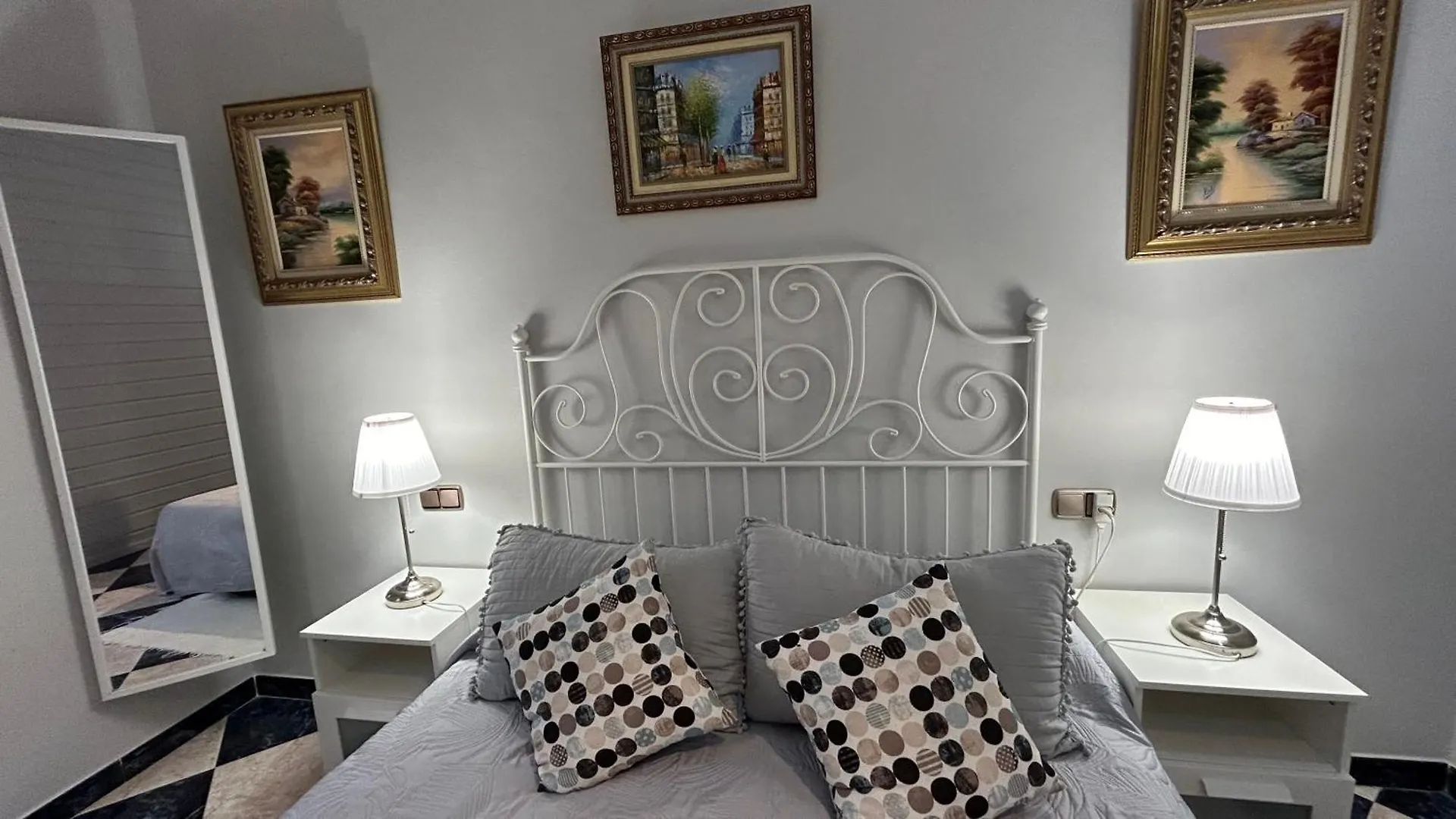 Apartamento Piso En Arenas De Velez Málaga