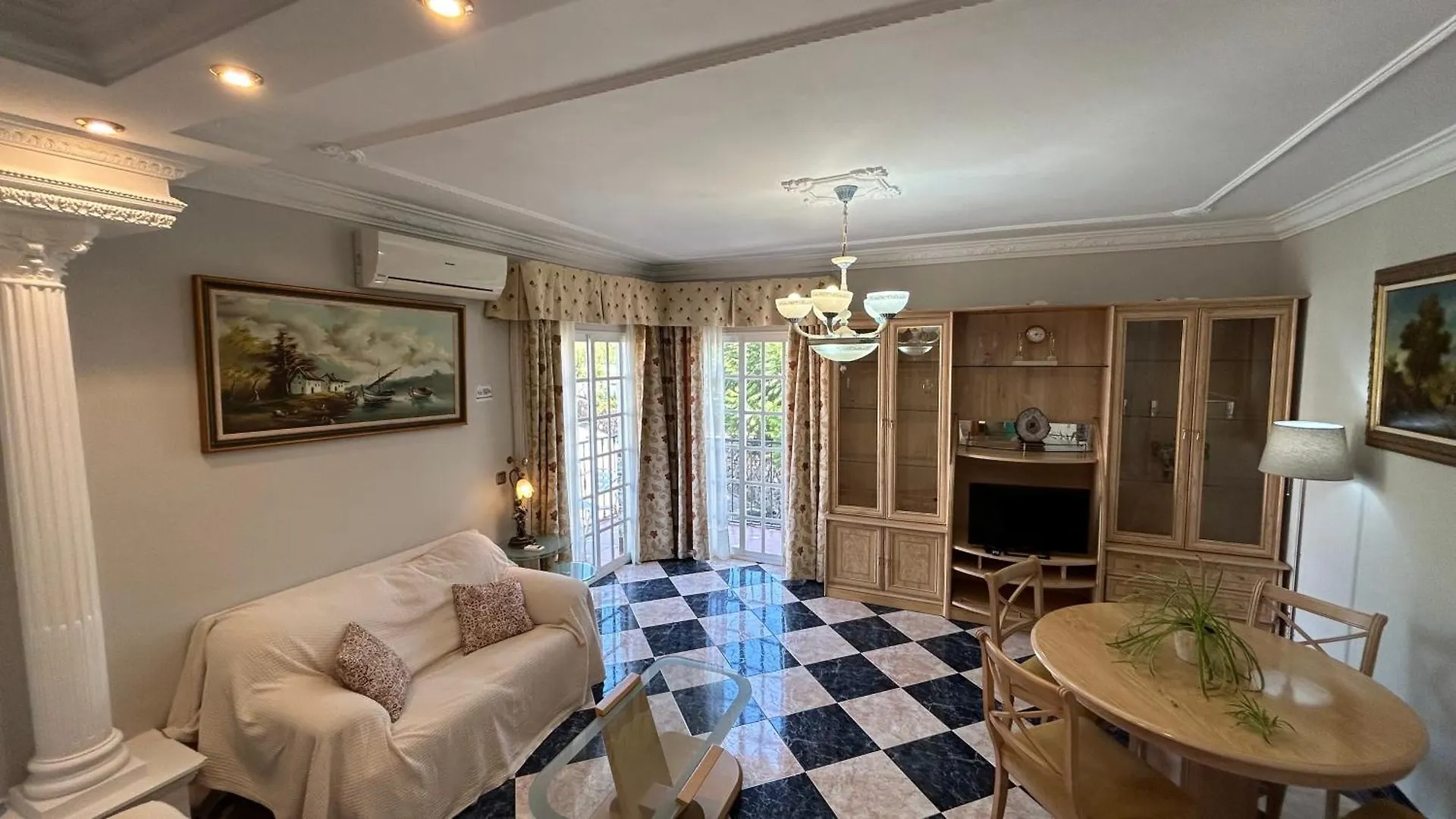 Apartamento Piso En Arenas De Velez Málaga 0*,  España