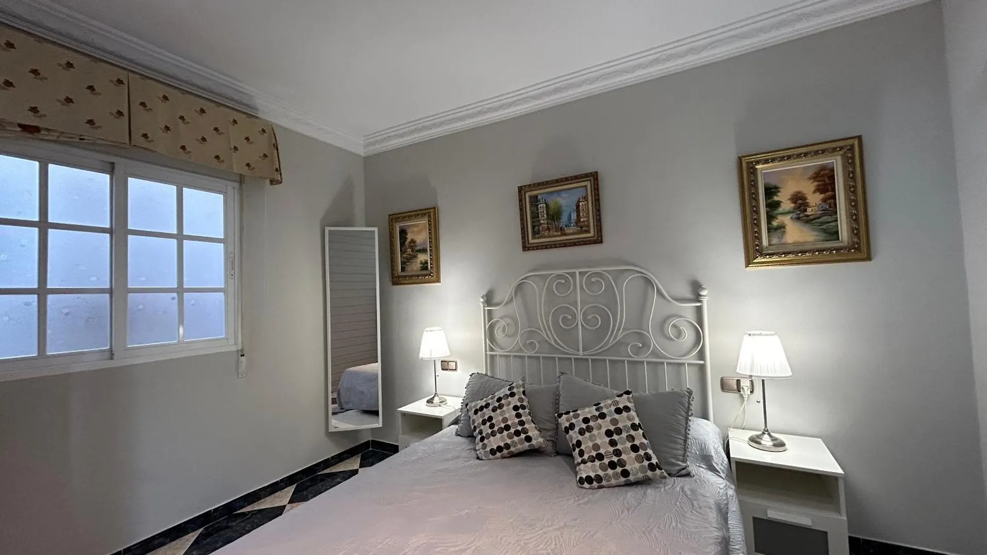 Apartamento Piso En Arenas De Velez Málaga 0*,  España